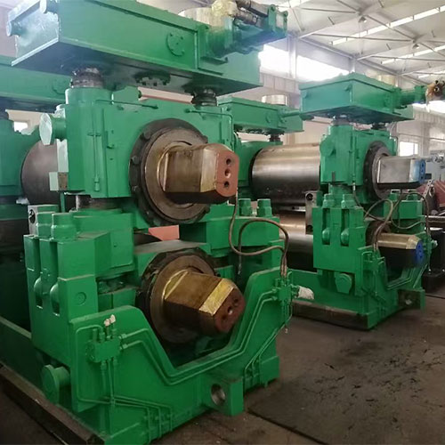 Short stress rolling mill