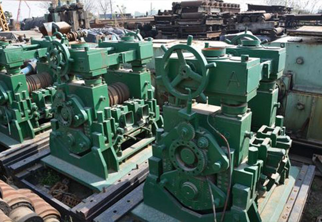 Wire rod finishing rolling mill